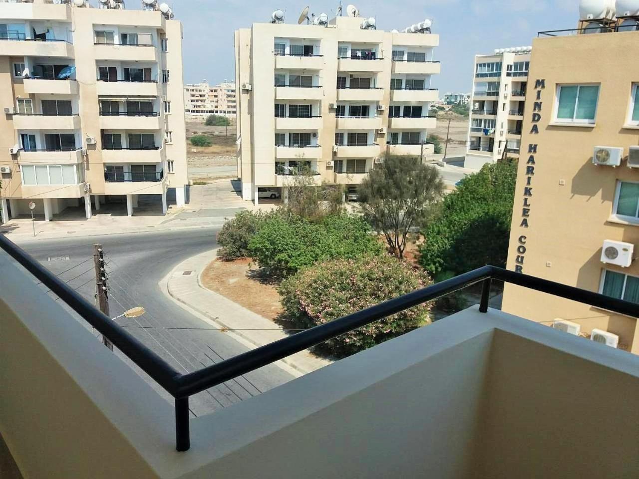Apartment 301 Carisa Napa - Holiday Flats Larnaca Ngoại thất bức ảnh