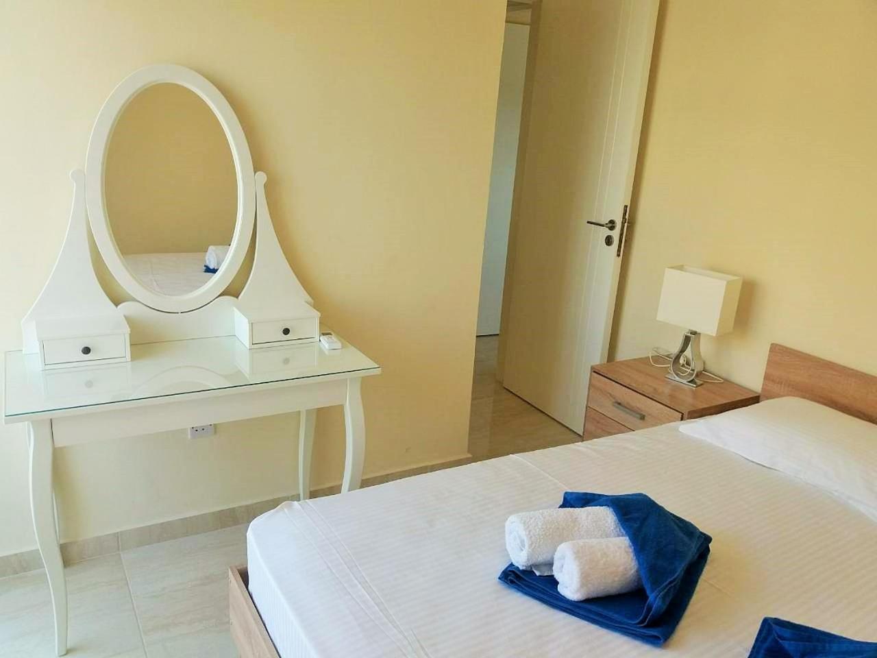 Apartment 301 Carisa Napa - Holiday Flats Larnaca Ngoại thất bức ảnh